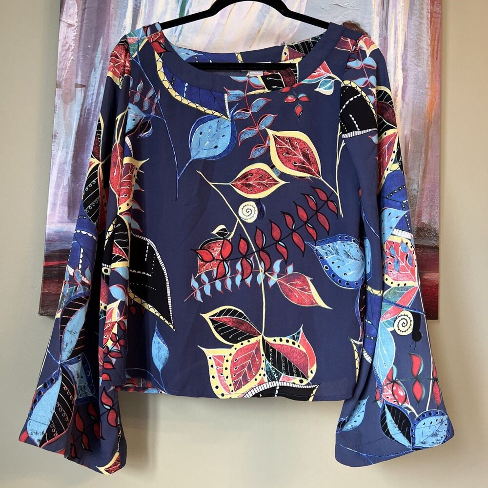 FINN&GRACE Size M Floral Blouse Blue Bright Wide Sleeve EXCELLENT